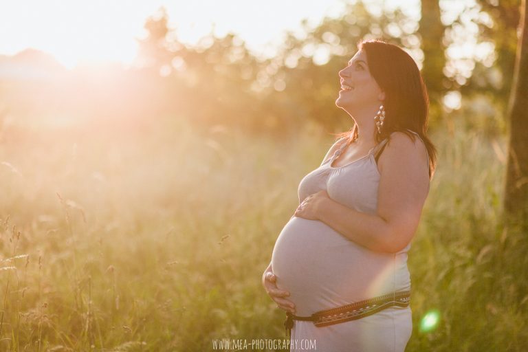 En attendant bébé | Photos de grossesse à Rennes et à l’étang du Boulet (Feins)